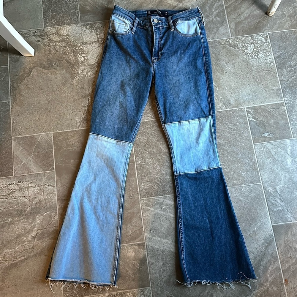 Hollister High Rise vintage Flare Jeans Patchwork denim W 26 L31